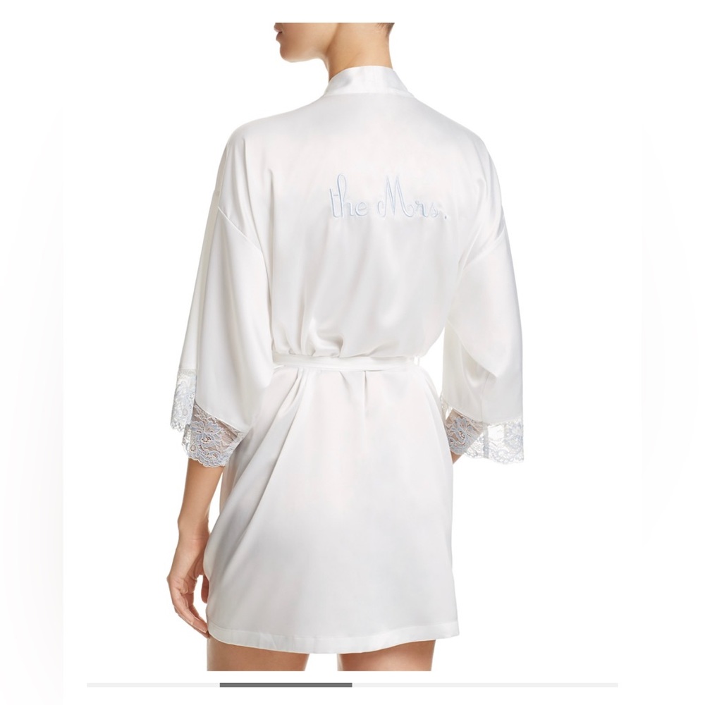 The Mrs. Wrap Robe - Picture 2 of 5
